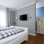 Golfresidenz B 001